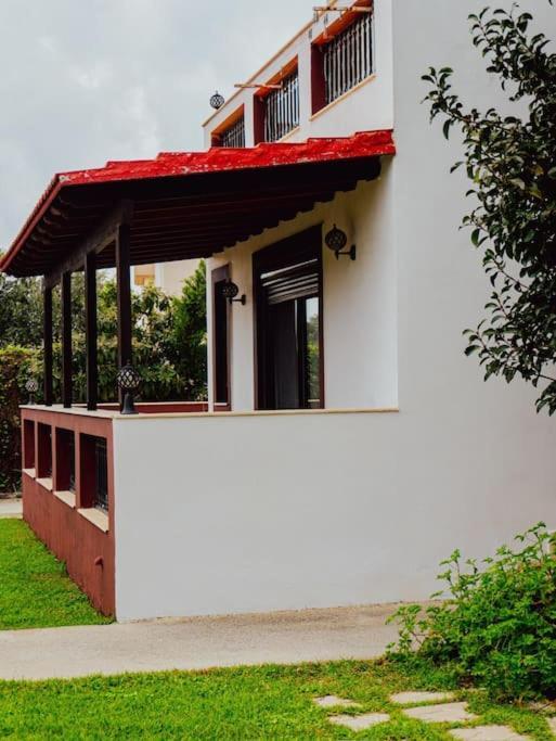 Papa'S House Villa Kalithies Ngoại thất bức ảnh